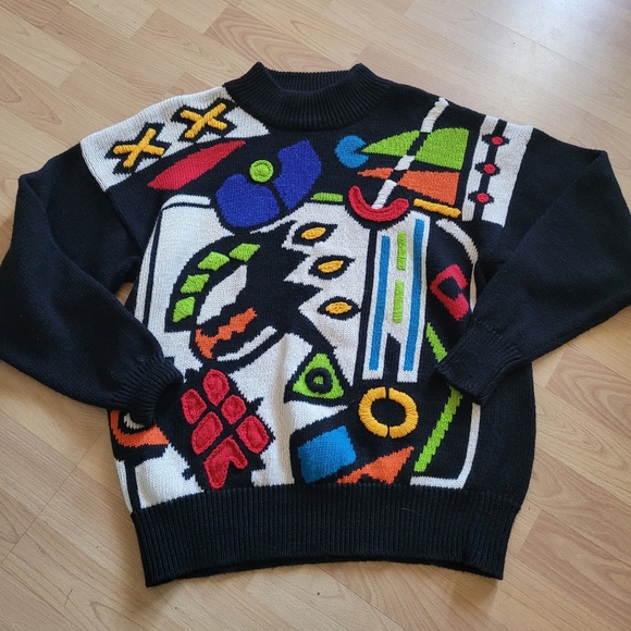 Colorful Geometric Pattern Sweater - Picture 3 of 6